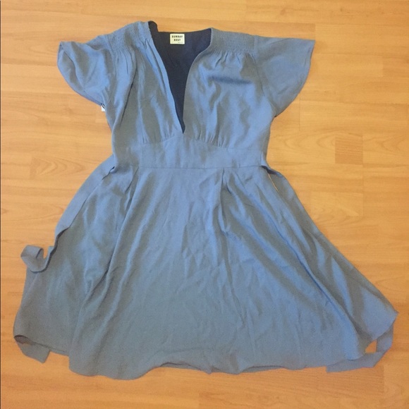 NWOT Sunday Best Vanessa Dress - Picture 3 of 4